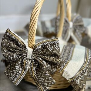 Ukrainian Embroidered Easter Basket Cover + Bow Set  Rushnyk